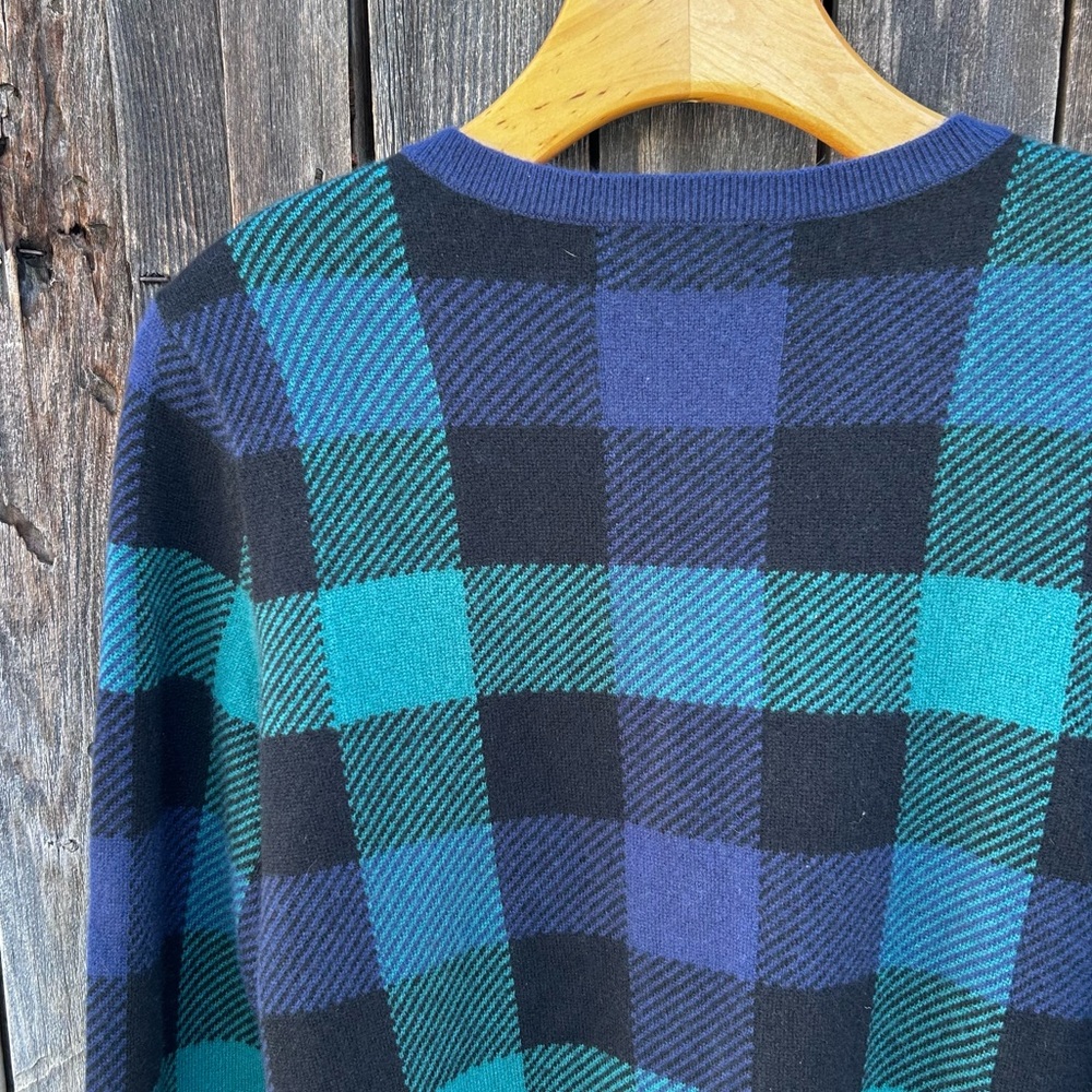 Lands’ End Plaid Cashmere Crewneck Cardigan Blue Green Black M - Picture 8 of 14